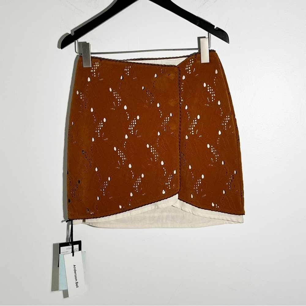 NWT Andersson Bell Kaila Faux Suede Laser Cut Skirt Size S - Picture 4 of 10
